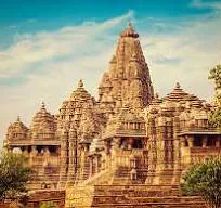Khajuraho Travel Guide : Temples, Architecture and Local Experiences