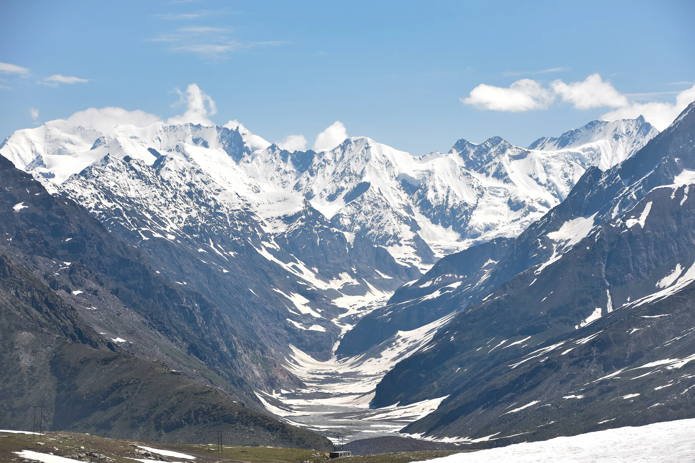 Manali to Sissu Road Trip Guide: Route, Time and Winter Tips