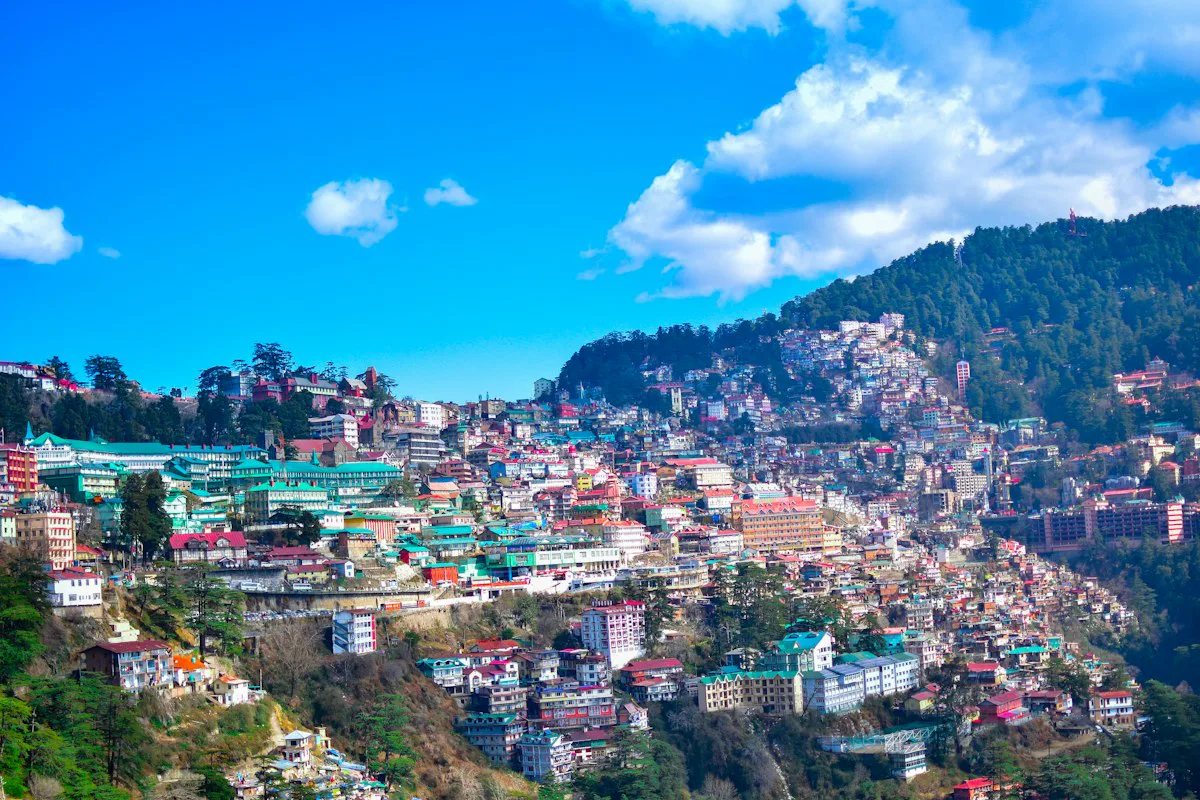 Queen of Hills: Premium Shimla Volvo Package