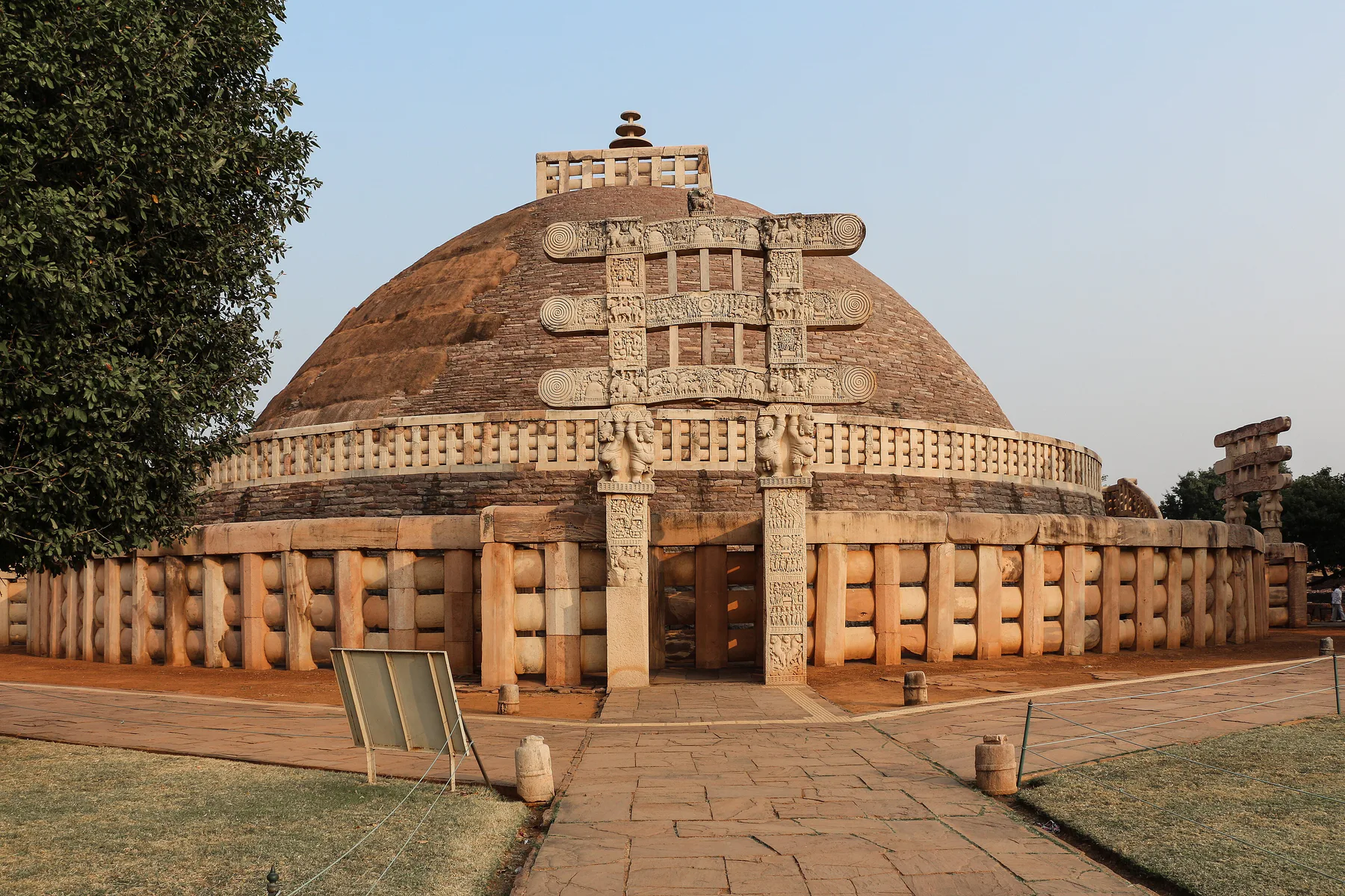 Stupa 1, Sanchi 02