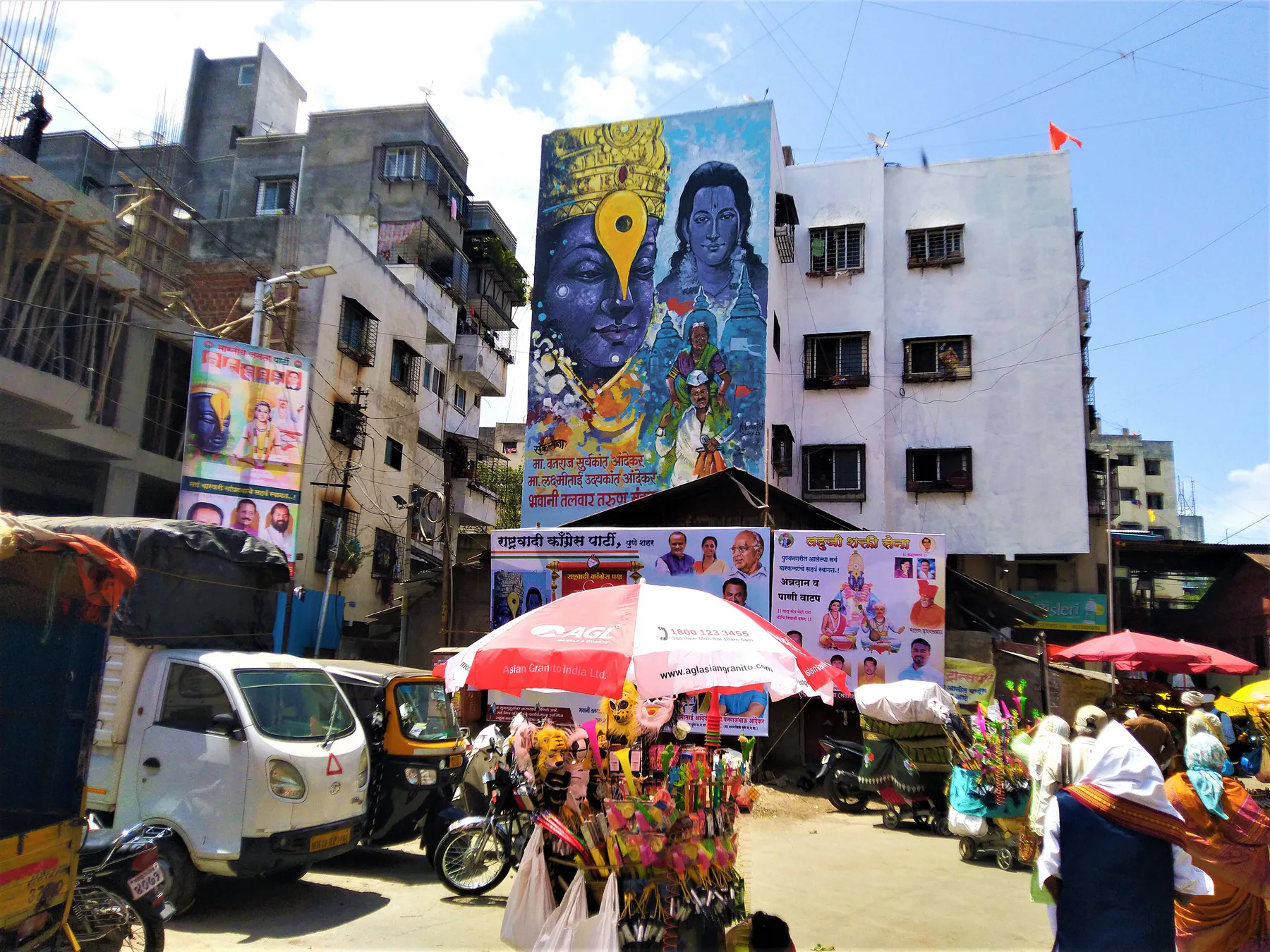 Mural on Ashadi Pandharpur Wari by Nilesh artist near the Sant Dnyaneshwar Palkhi halting point in Pune