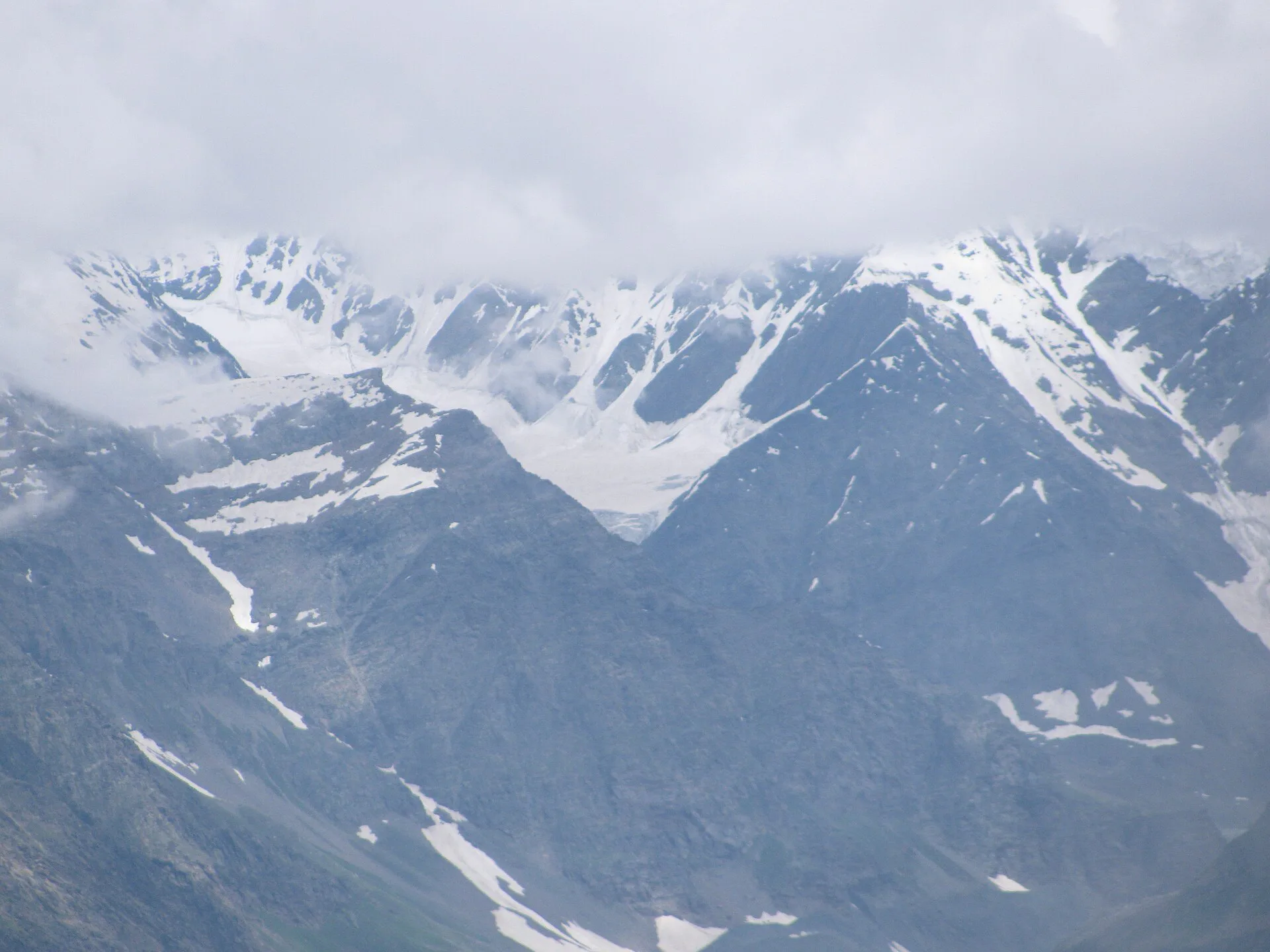 Manali and Sissu Weekend Package