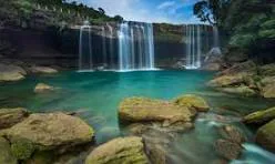 Best Places to Visit in Meghalaya for Waterfalls and Green Landscapes