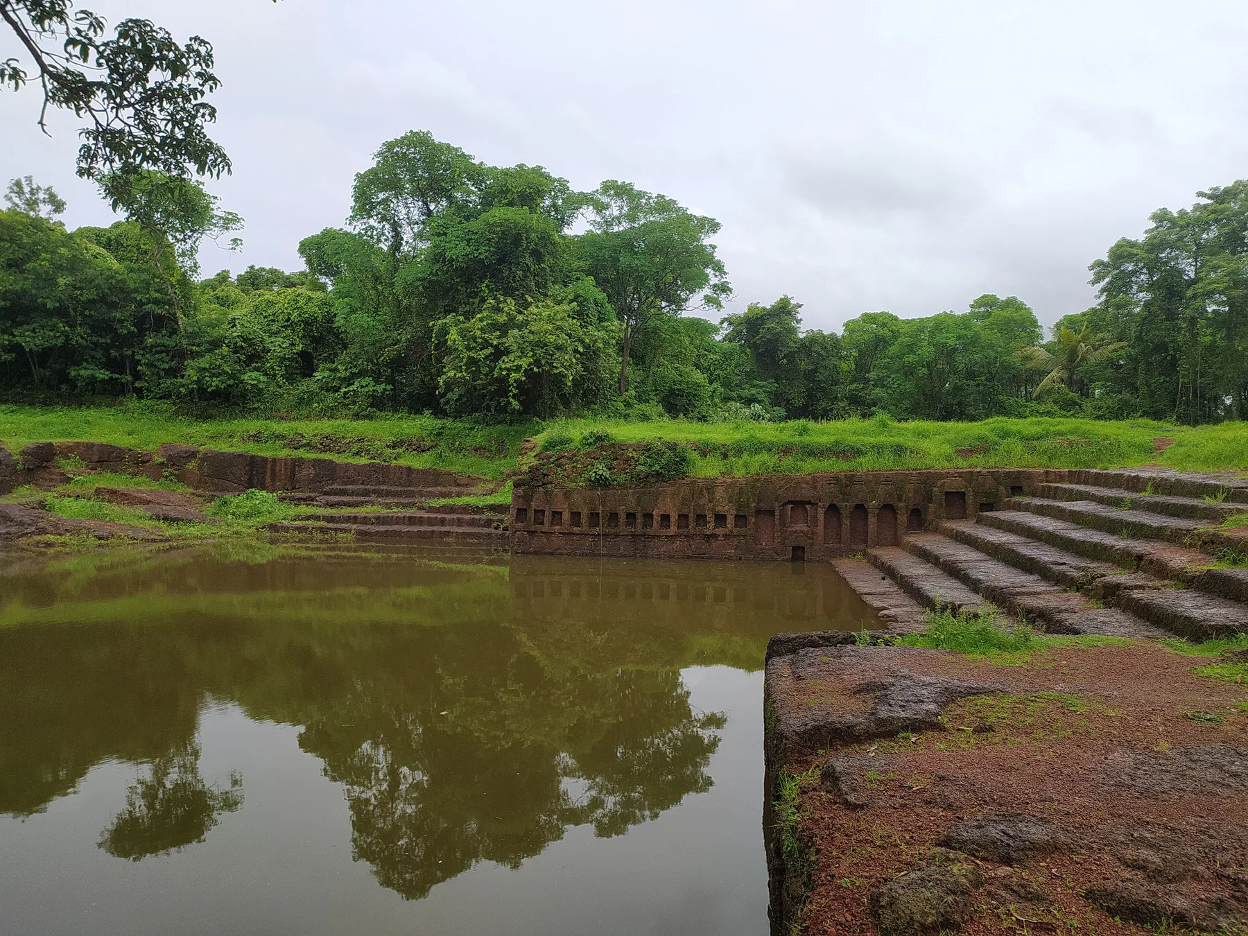 Temple Tank (Divar Island)