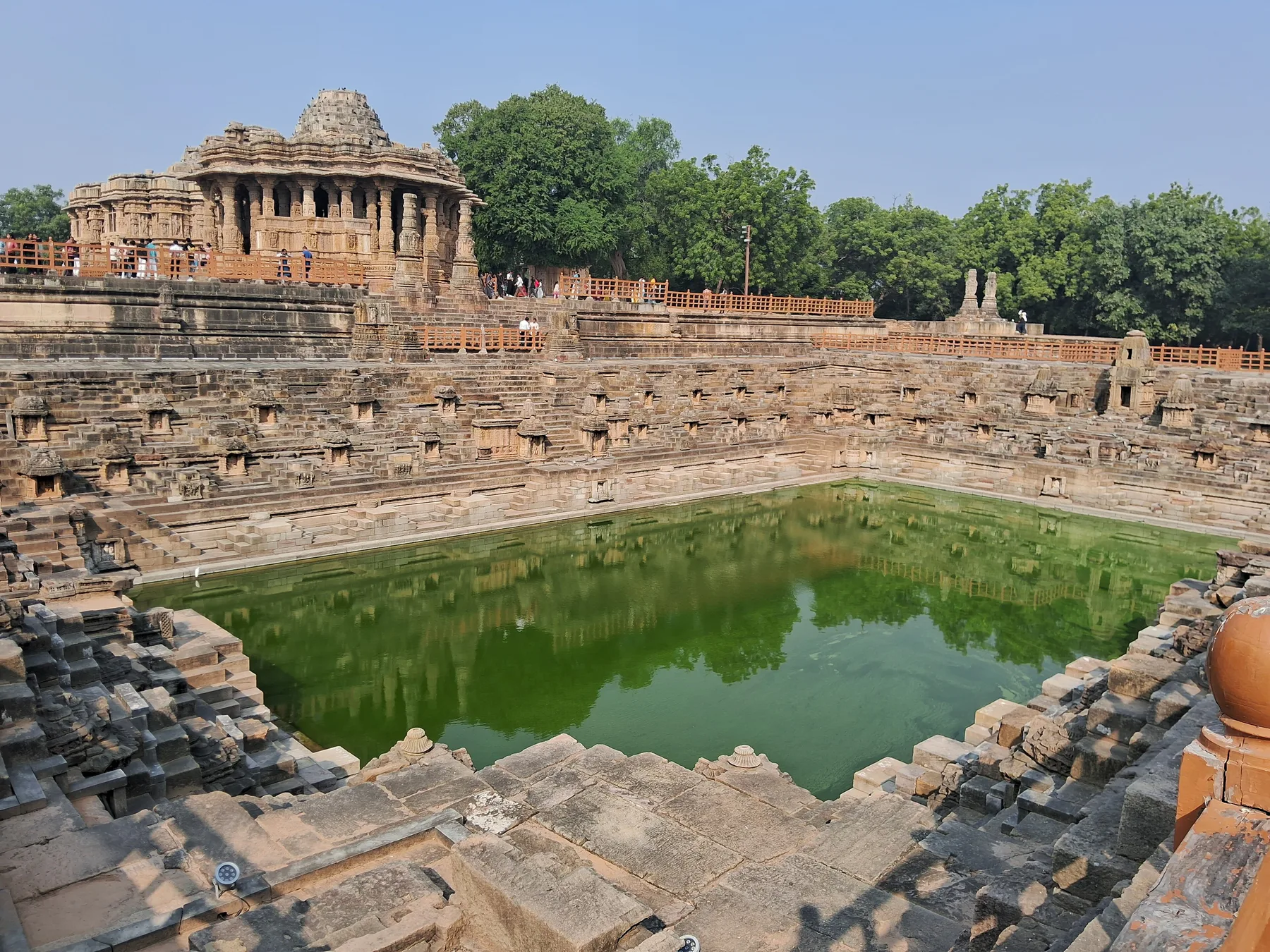 GJA25-01-Stepwell in front of Sun temple, Modhera, Gujarat
